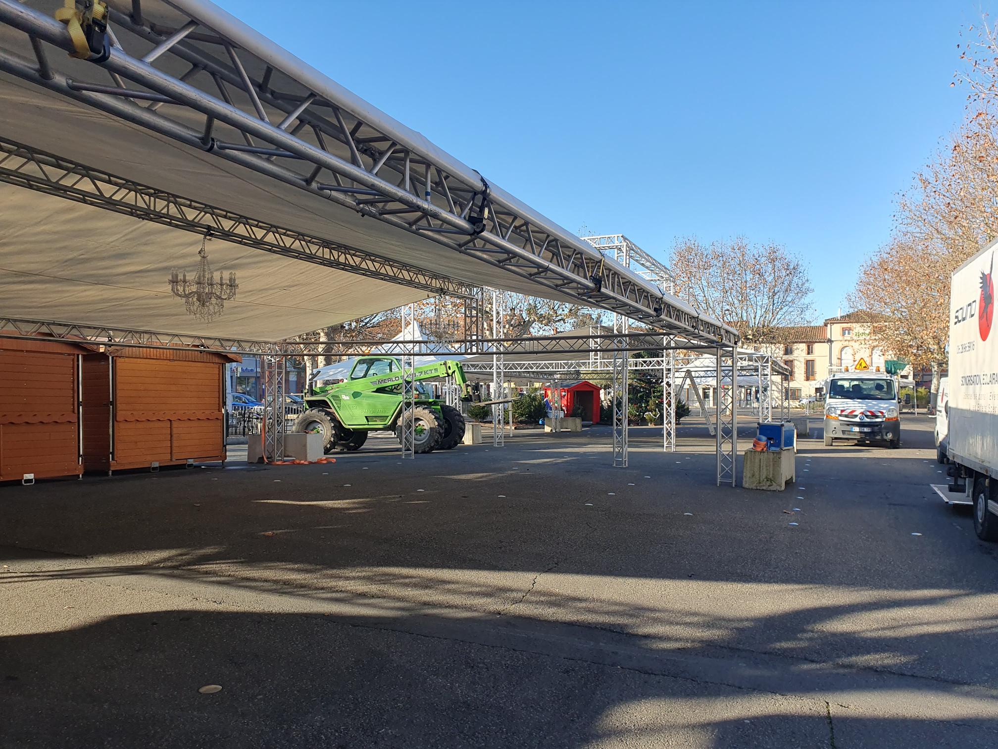 Installation marché de Noël